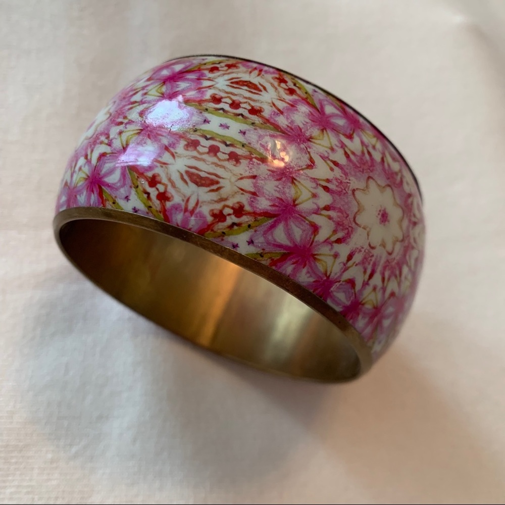 Enamel cuff bracelet. So pretty!